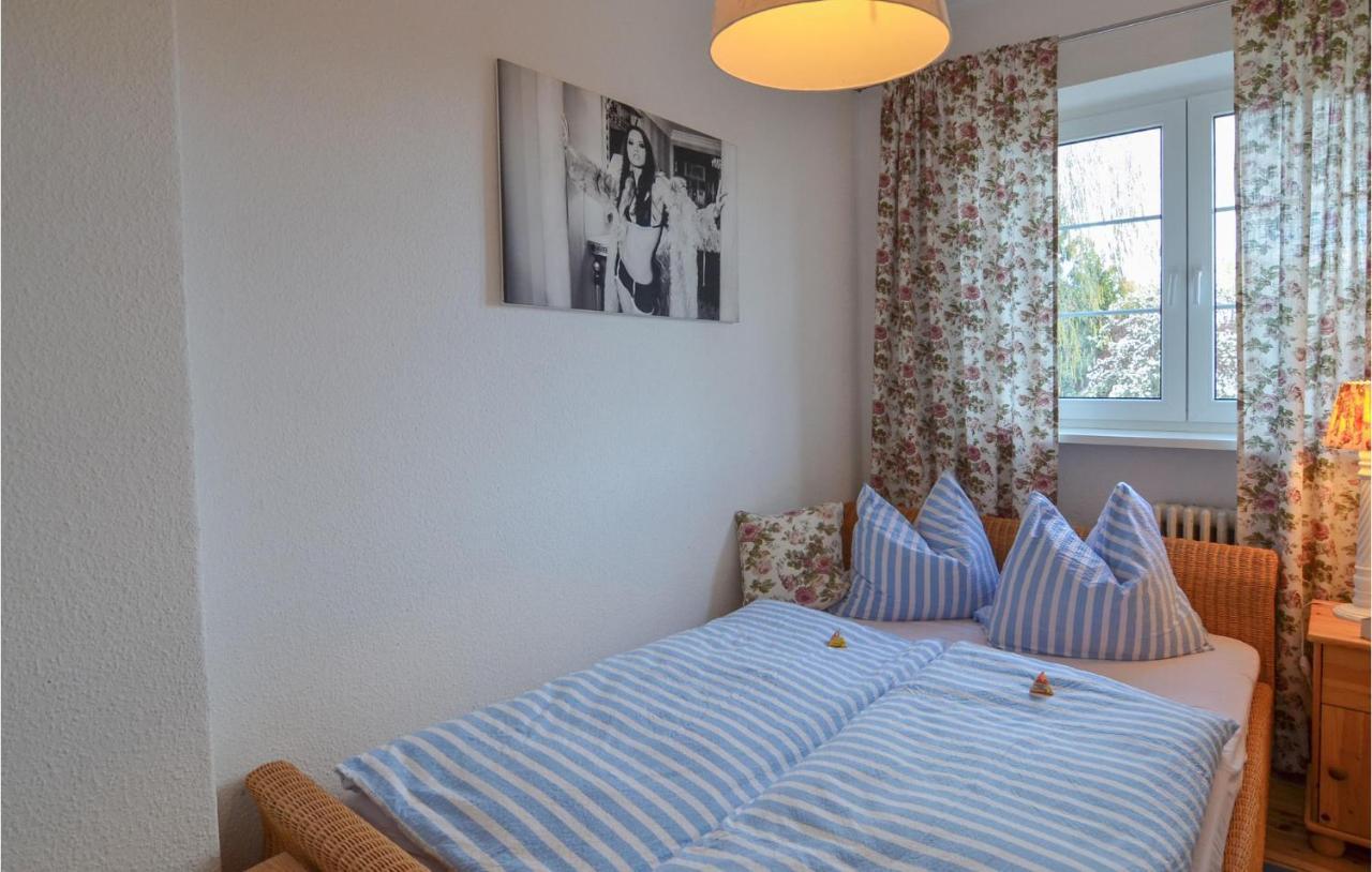 2 Bedroom Lovely Home In Berlin Exterior photo