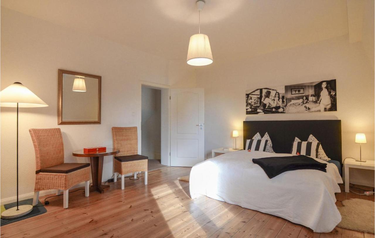 2 Bedroom Lovely Home In Berlin Exterior photo